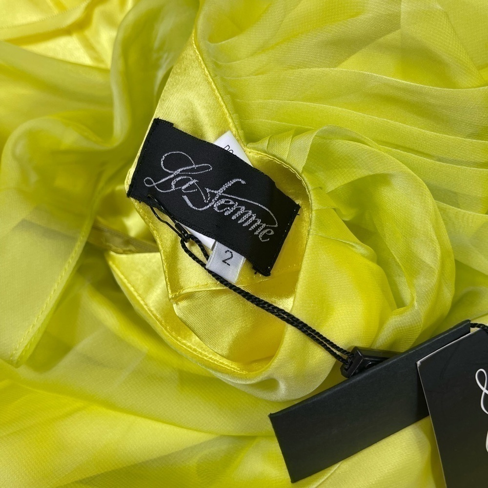 La Femme light lime green fairy core elegance beaded bodice gown . Size 2 - Picture 8 of 14